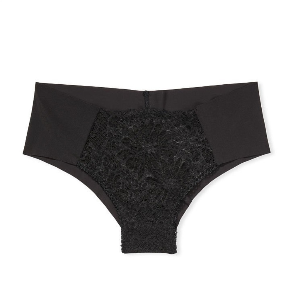 SEXY ILLUSIONS BY VICTORIA'S SECRET
No-show Cheeky Panty size XL